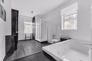 Photo 18- click for photo gallery